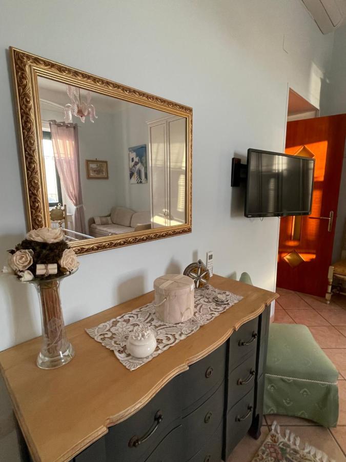 Apartamento A Casa Di Stella Salerno Exterior foto